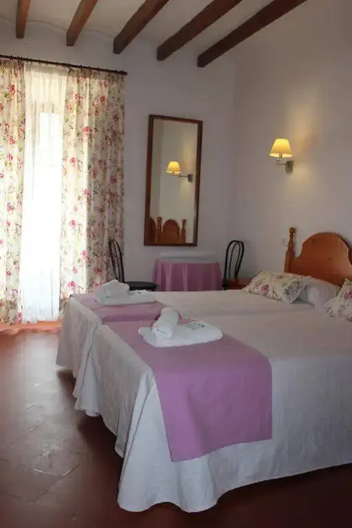 Hostal Villa Verde-Adults Only