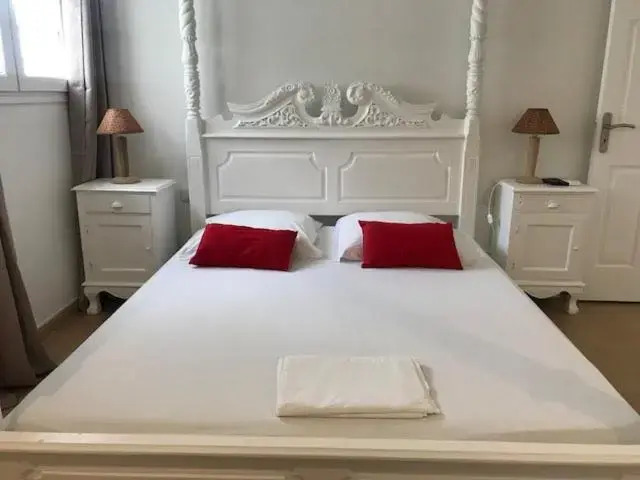 Gite Grenadille Martinique piscine privée, résidence naturiste