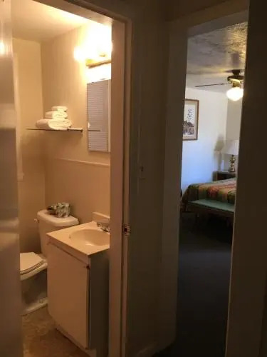 Sun -N- Sand Motel