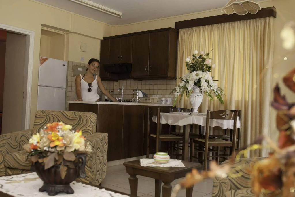 Kotzias Apartments