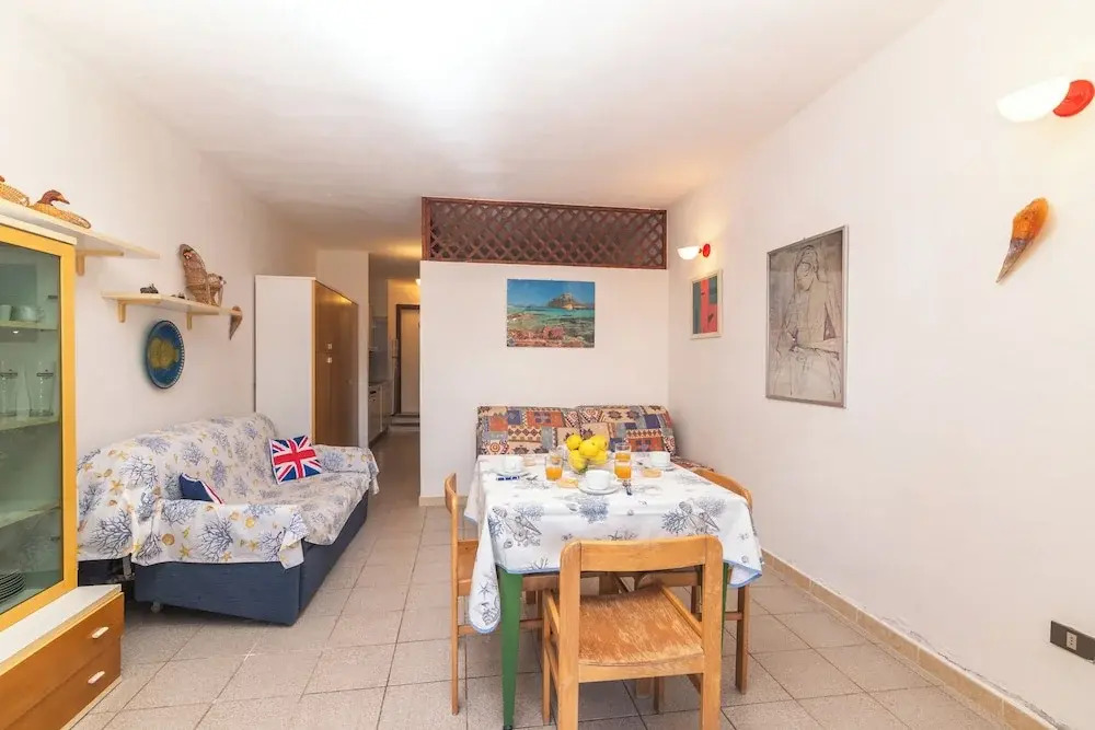I Fari Apartments 600m From The Beach