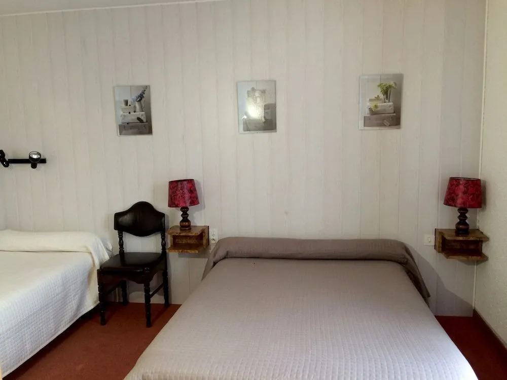 Logis Hôtel Chez la Mère Dépalle
