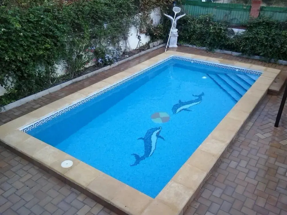 Studio Tropical