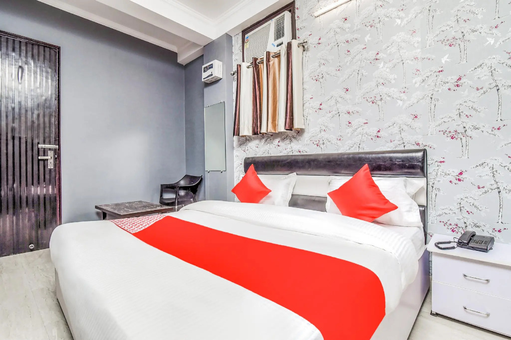 OYO 19132 K Residency