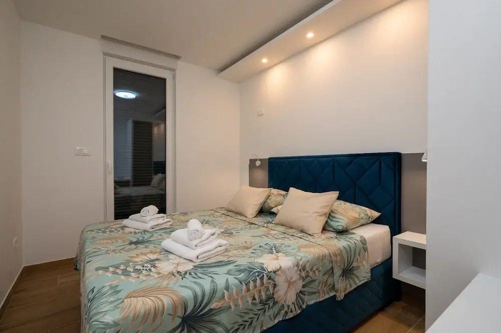 Exquisite and Stylish Apartment Trogir