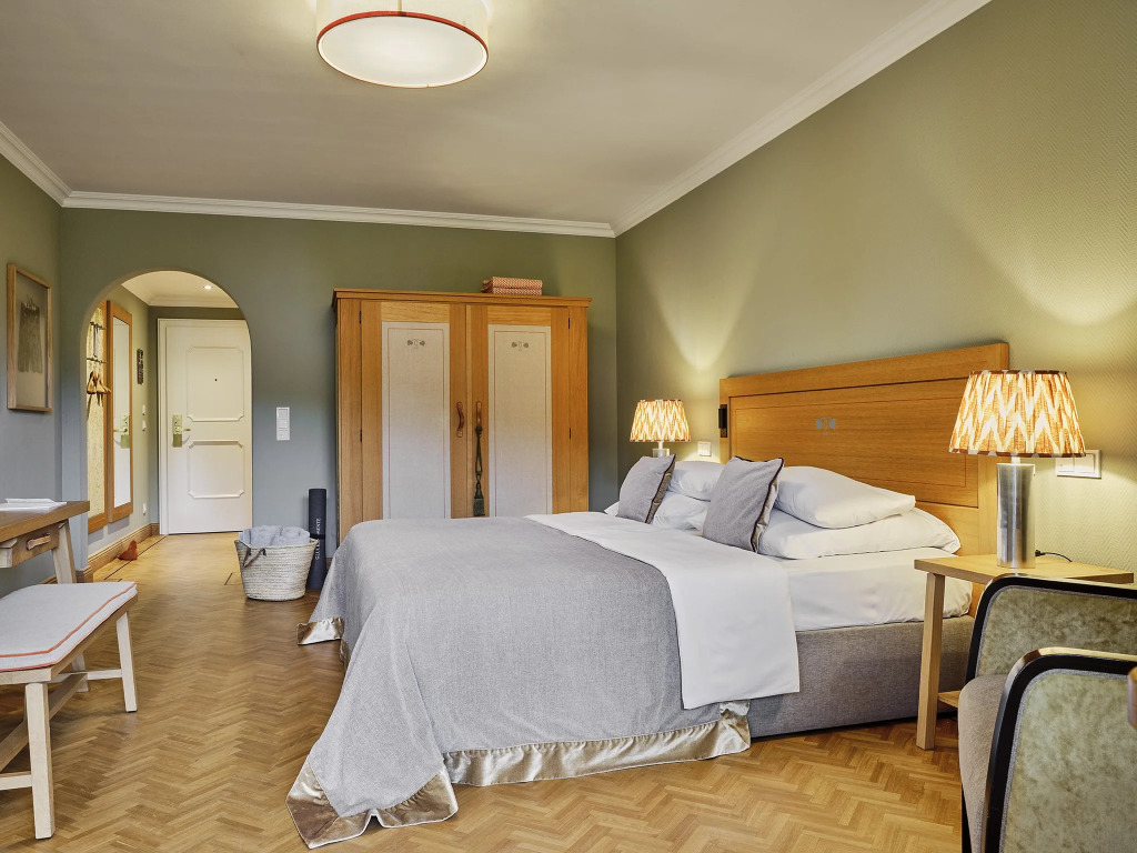 Spa & Resort Bachmair Weissach, LUXURY FAMILY RESORT
