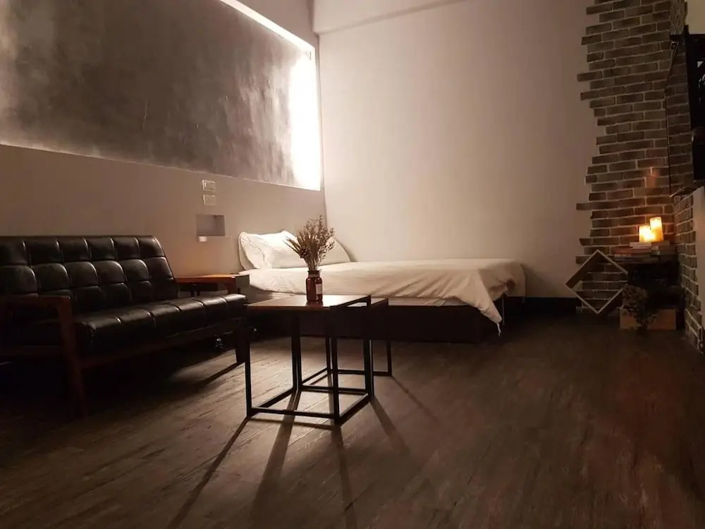 Utopia Hostel