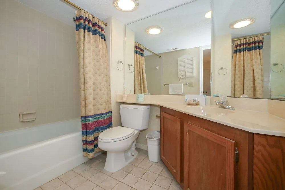 6 Beach Arbor
