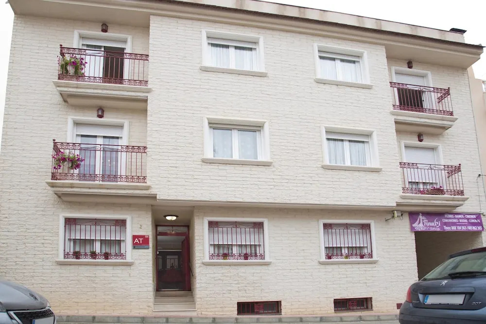 Apartamentos Turisticos Juanita "Ope"