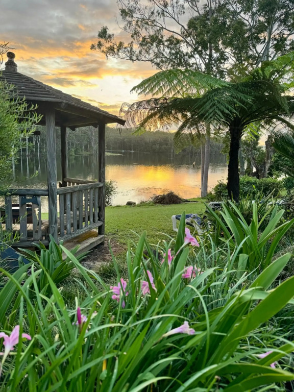 The Lake House