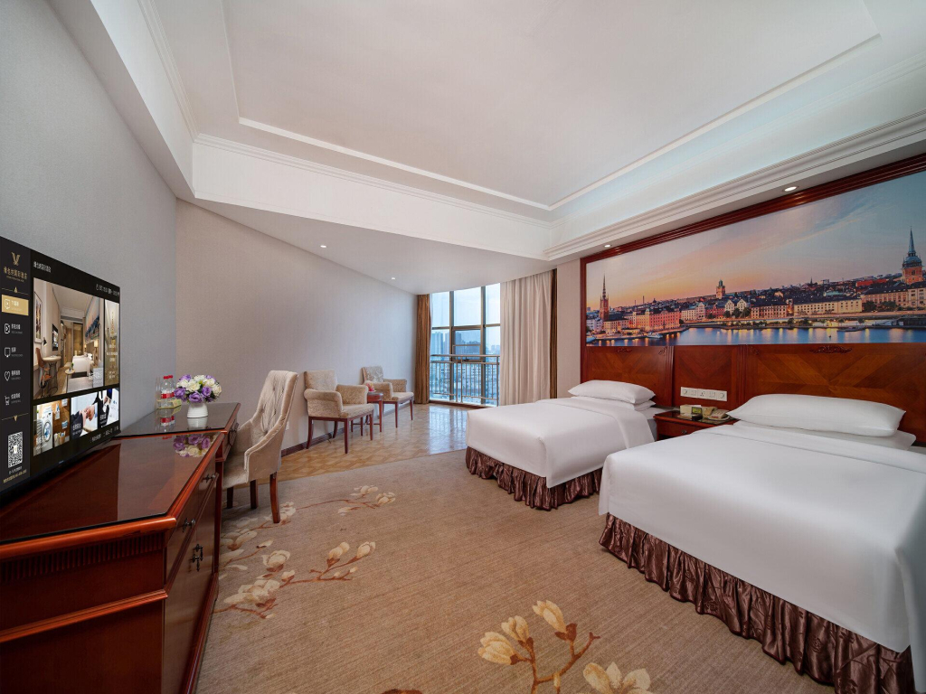Vienna Int Hotel Shenzhen Songgang Wanzhao Square