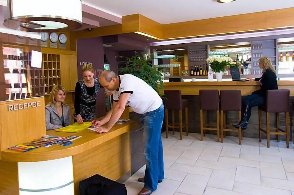 Hotel Trend