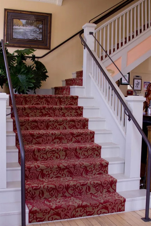 Windsor Hotel & Restaurant