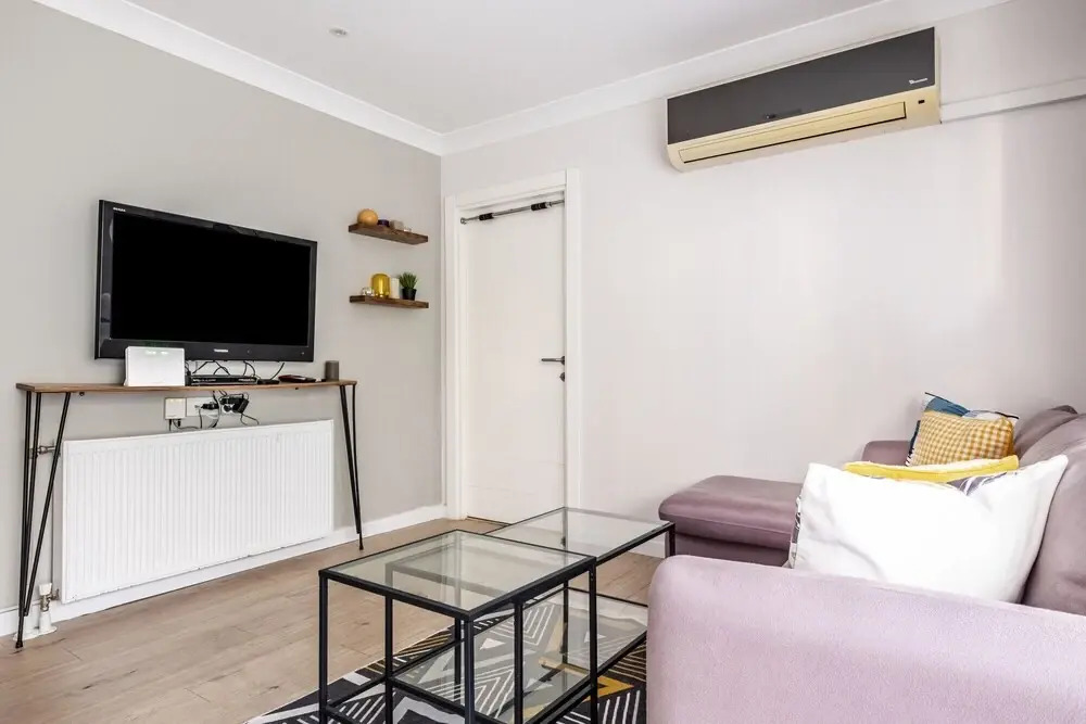Flat with Backyard near Idealtepe Marmaray Station