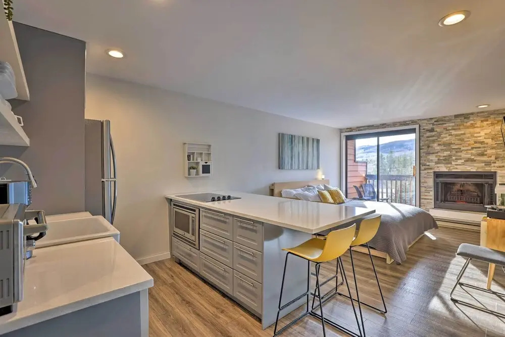 Walk to Main St Frisco! Modern Unit 7 Mi to Slopes