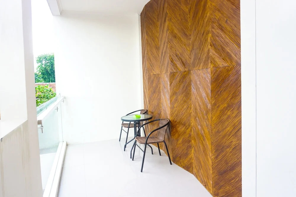 Greenhaus Inn Dinoyo