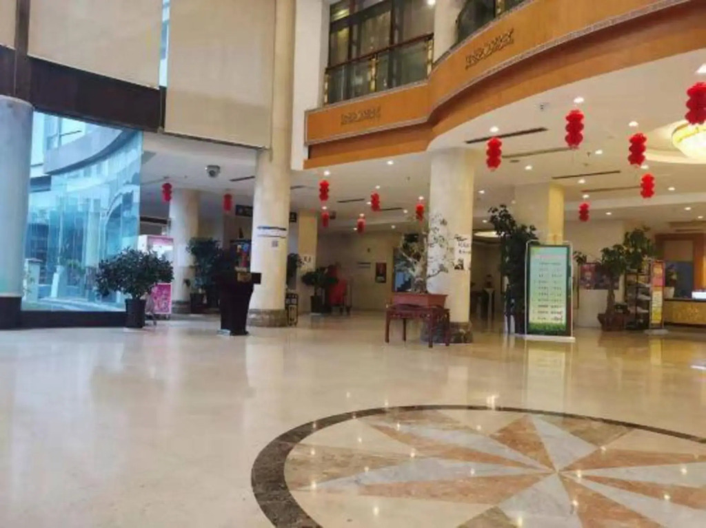 Tanghe Hotel