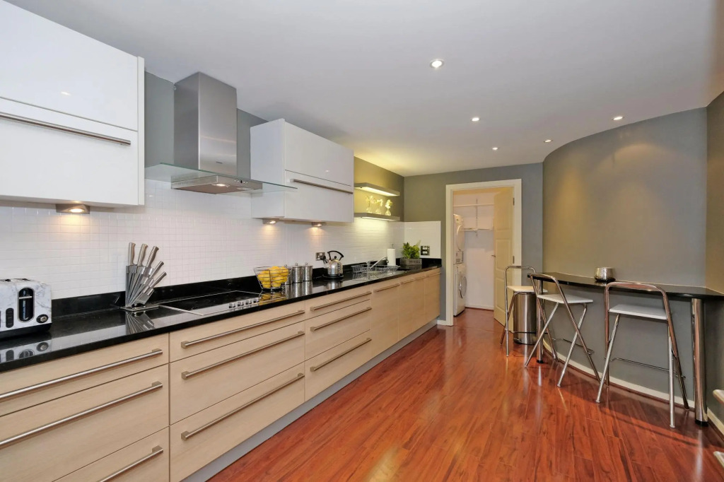 Deluxe three-bedroom home in the sought-after West End area of Aberdeen