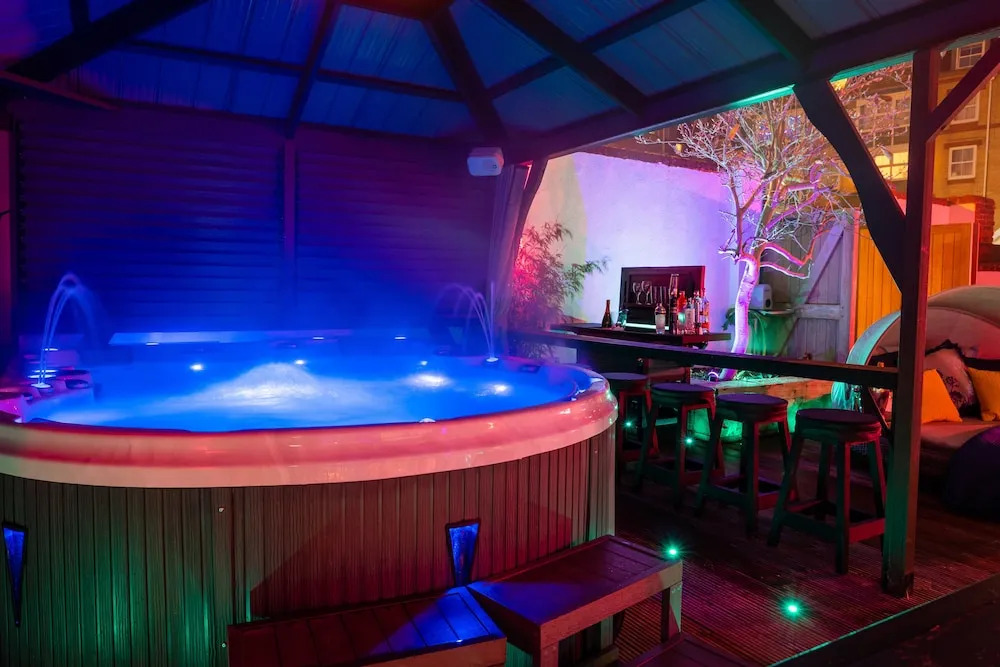 Ashbys Accommodation & Spa hire