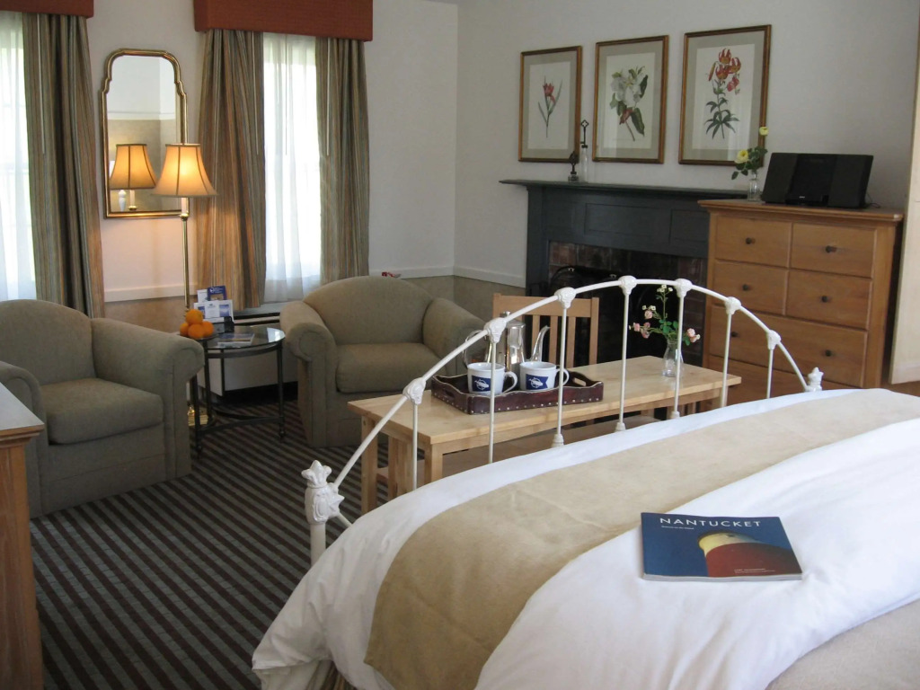 Nantucket Inn