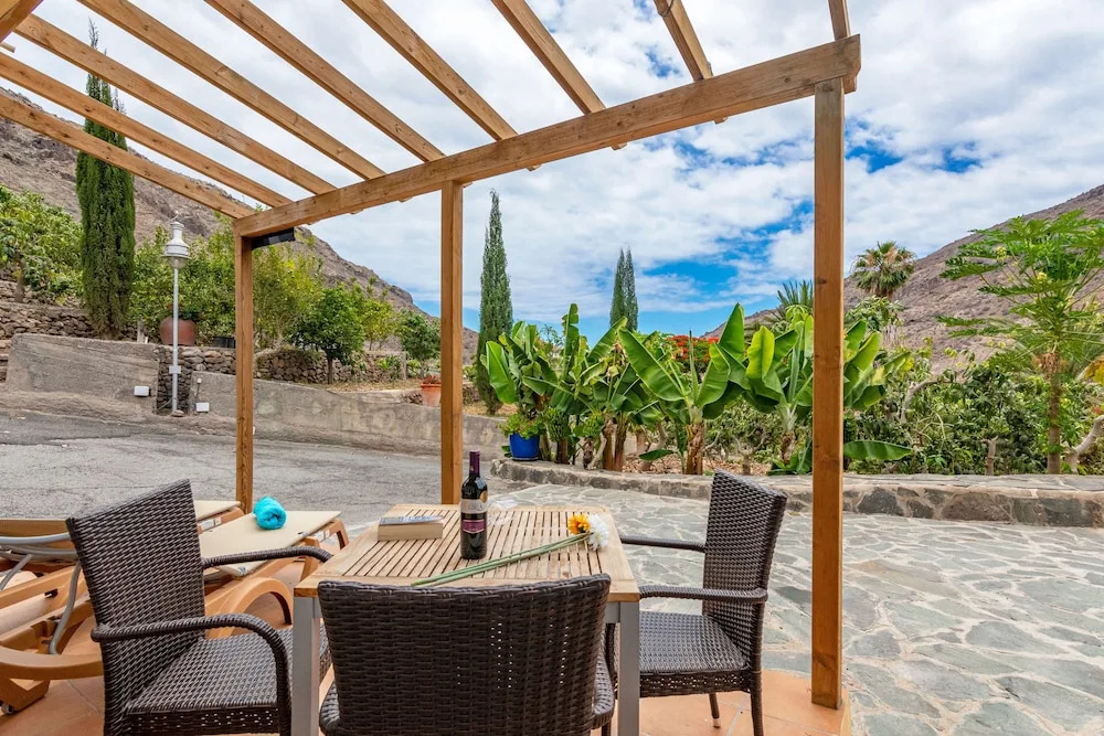 Casa de vacaciones con piscina compartida en Mogán I