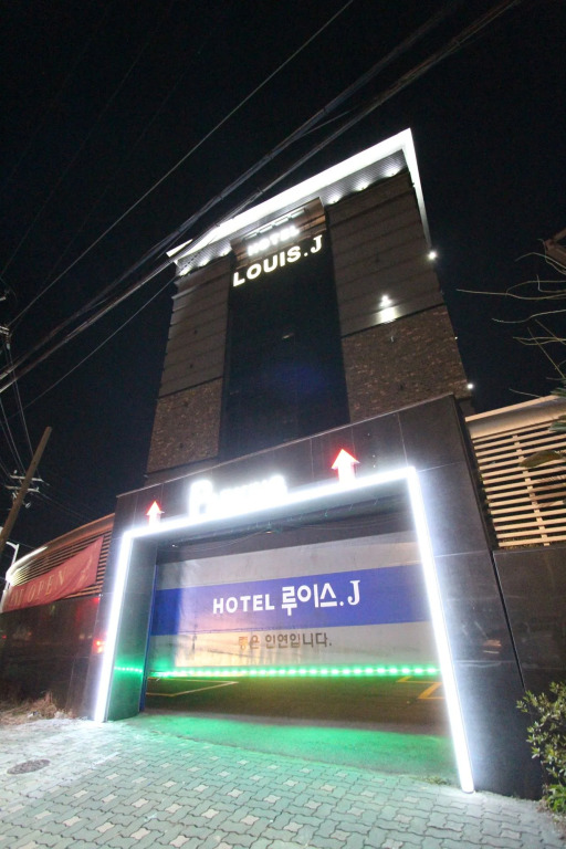 Hotel Louis.J