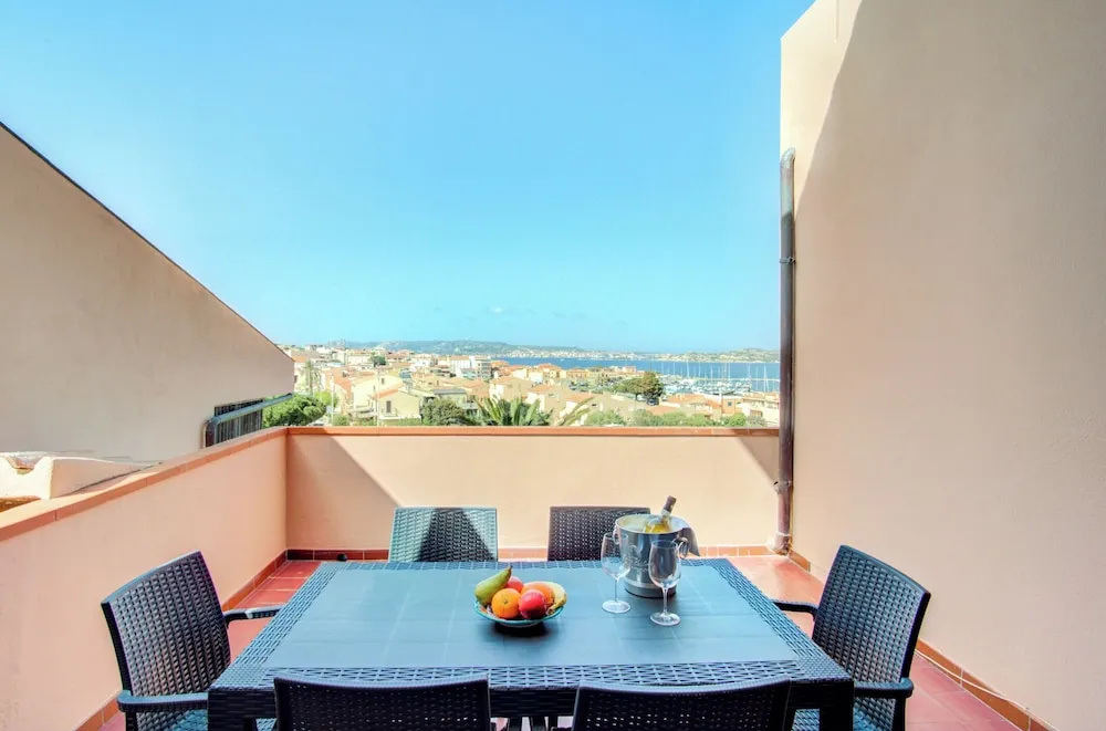 Palau Apartment - Home And More
