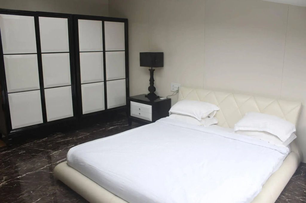 Ravine Hotel