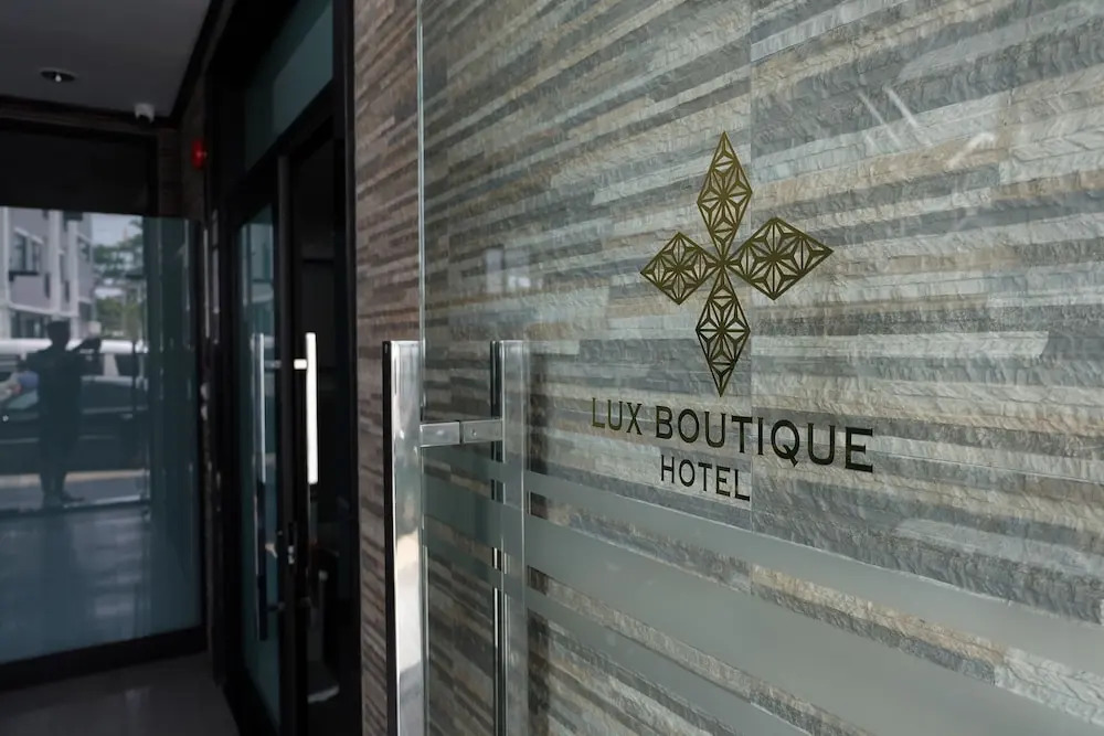 Lux Boutique Hotel