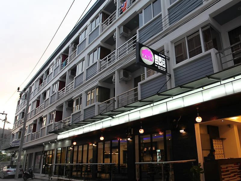 Ea-sy Condotel