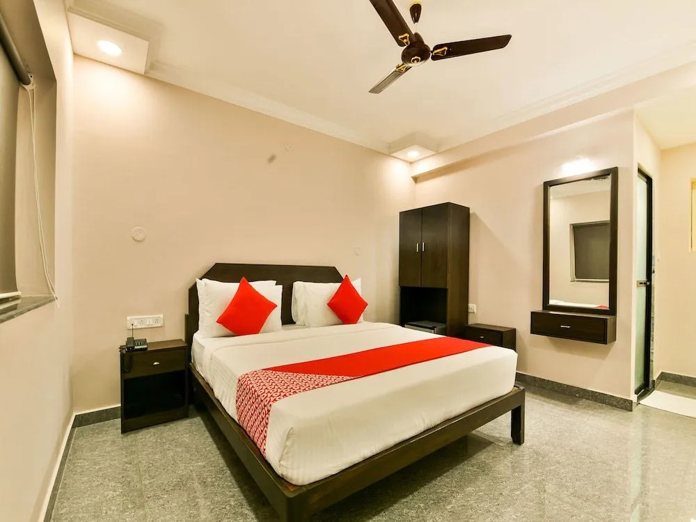OYO 18823 Raj's Resort
