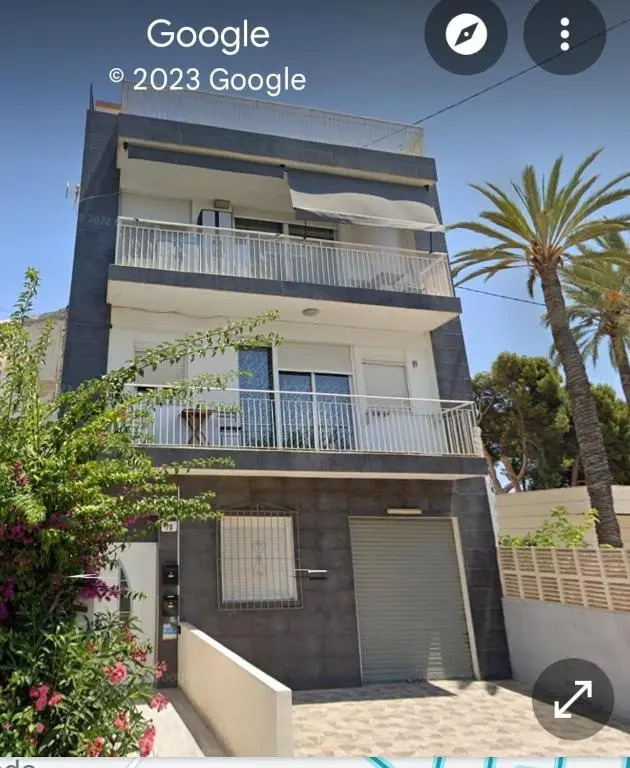 Lovely Beach House with Terrace San Juan Alicante