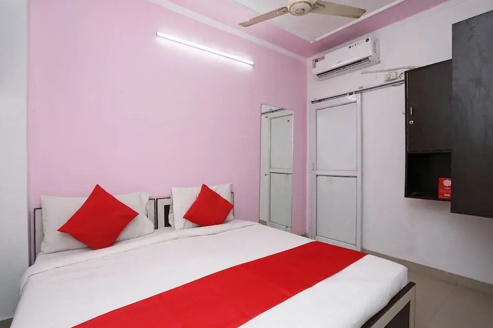 Oyo 38776 Dev Residency