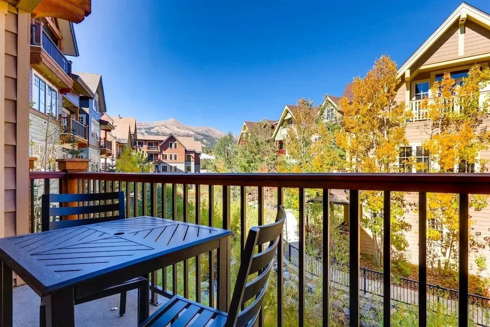 Luxury 3 Bedroom Breckenridge Vacation Rental with Mountain Views Steps from Historic Main Street