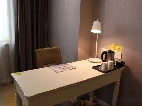 Fengya Hotel (Nanning Wuyi Road Jiangnan Wanda)