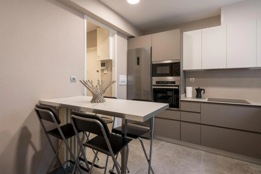 Ibarrola Apartment by People Rentals