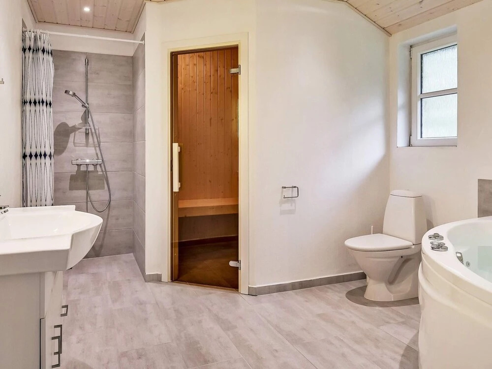 8 Person Holiday Home in Oksbol