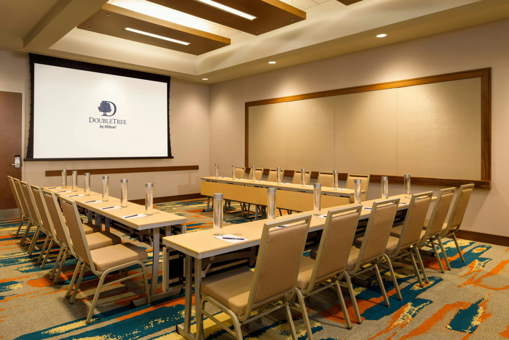DoubleTree by Hilton Pittsburgh - Cranberry