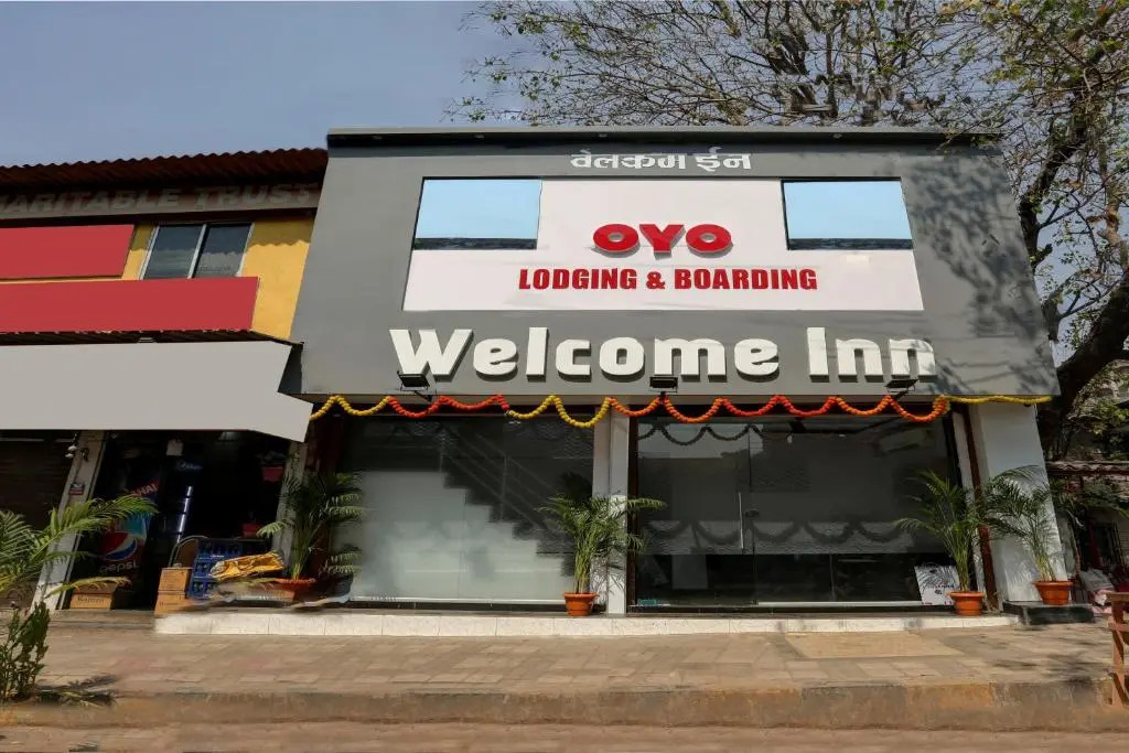 OYO 87623 Hotel Welcome