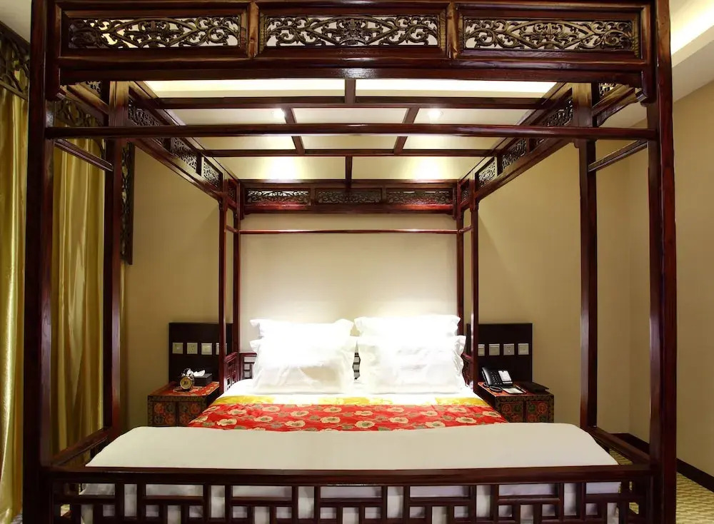 Confucius Hotel