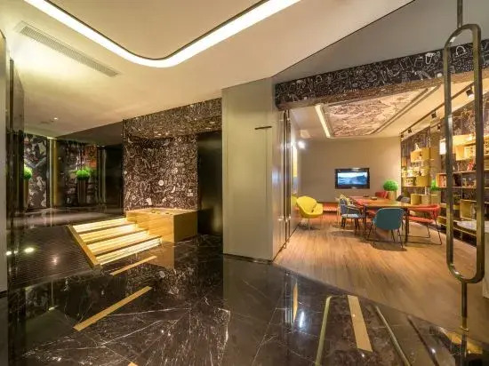 Sushi Light Luxury Hotel (Shanghai Hongmei Road)