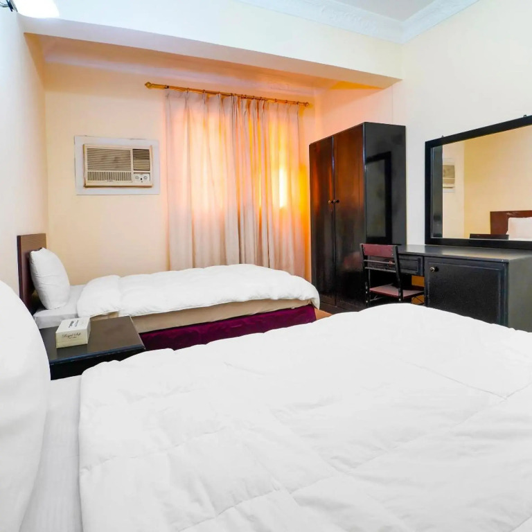 OYO 124 Al Salam Palace Hotel