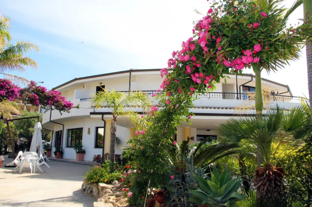 Hotel LAncora