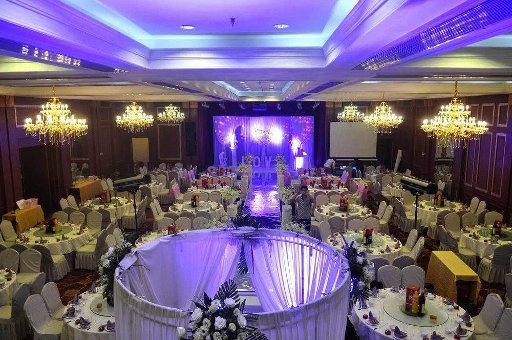 Sunjoy Inn