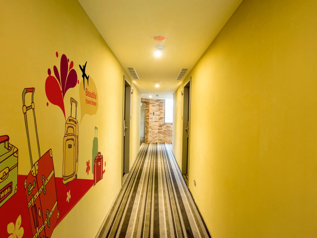 Just Live Inn-Keelung