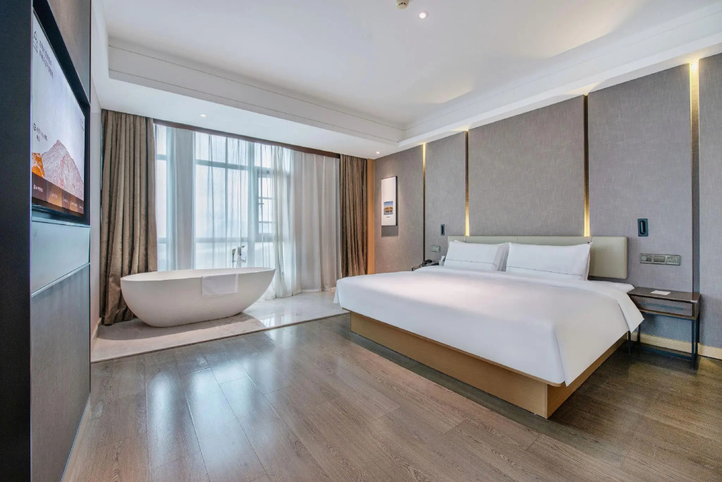 Atour Hotel Kunming Dianchi Daguan Park