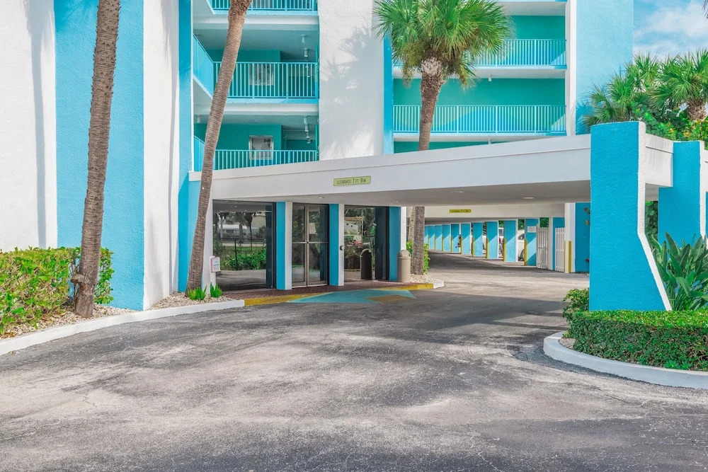 Turtle Reef Club