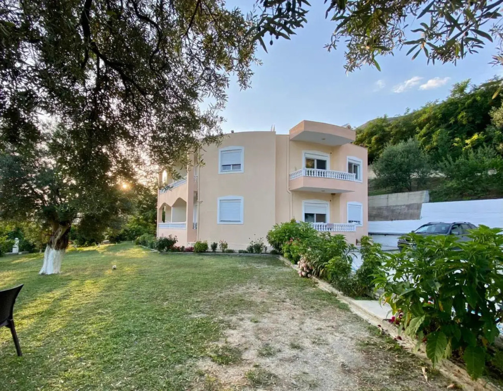 OniRana Apartments