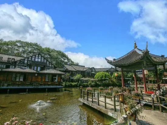 Lingxiu Impression Hotel Emei