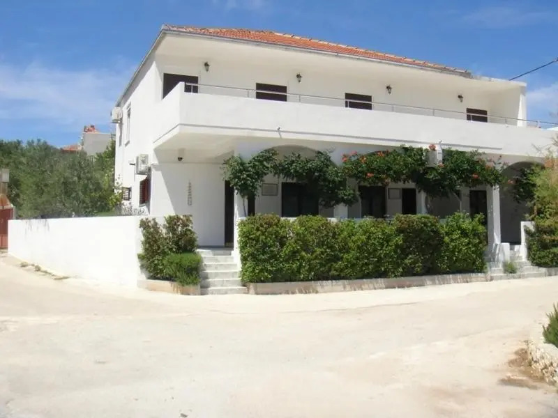 Apartments Val